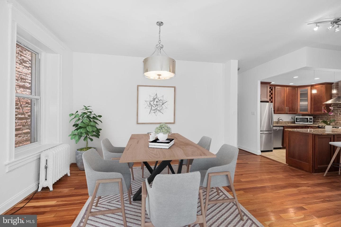 1855 Calvert Street NW #102 photo 6