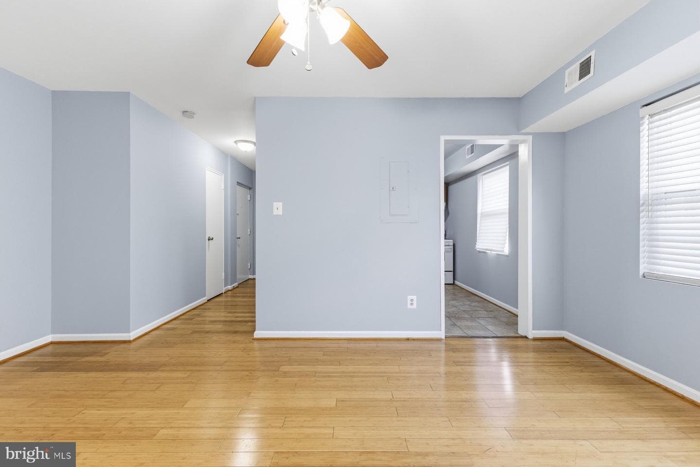 210 43rd Road NE #103 photo 13