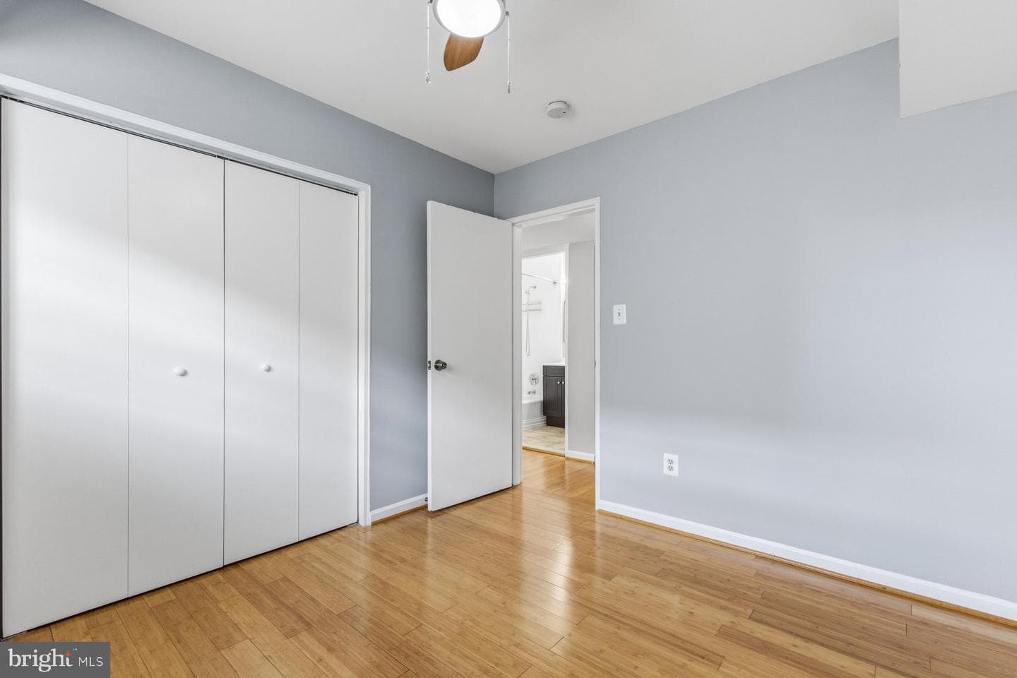 210 43rd Road NE #103 photo 15