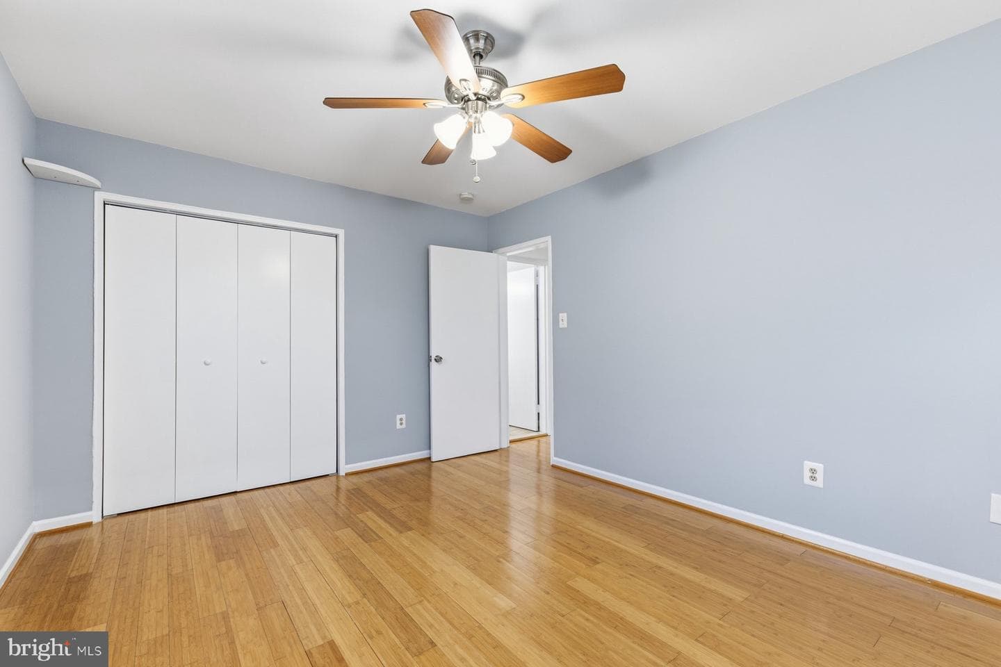 210 43rd Road NE #103 photo 22
