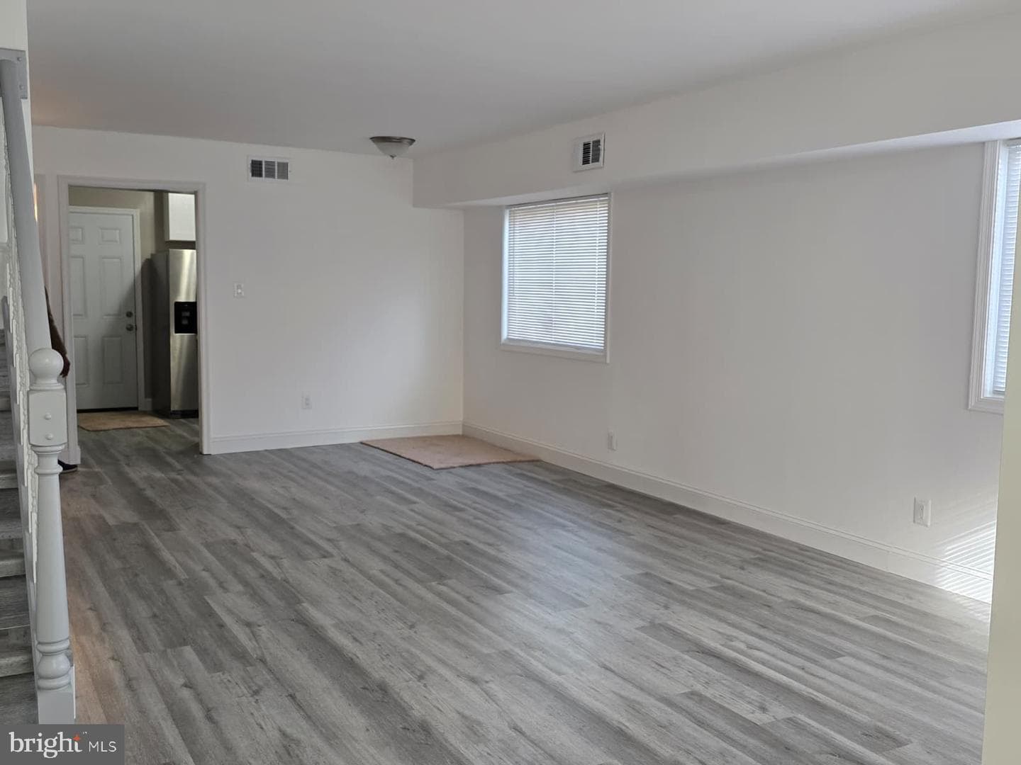 5320 Jay Street NE photo 11