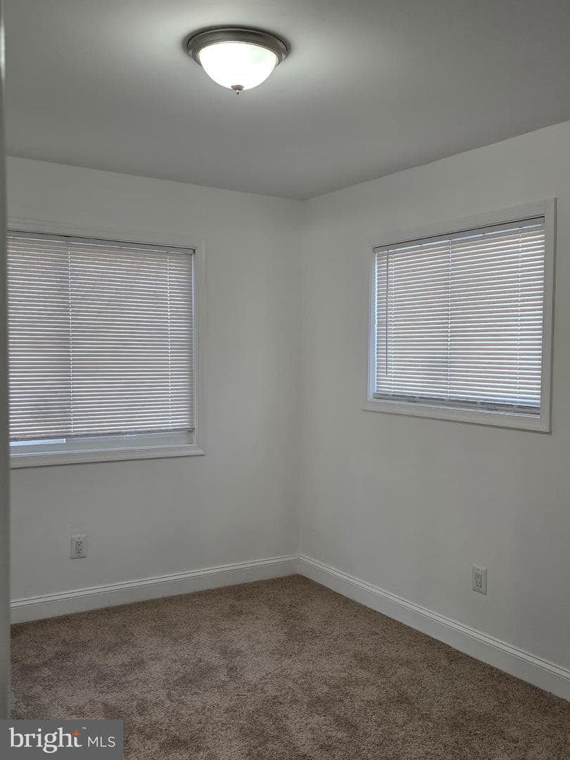 5320 Jay Street NE photo 5
