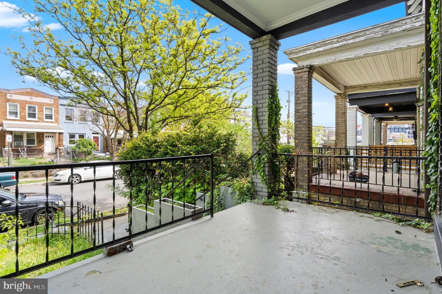 325 Bryant Street NE photo 20
