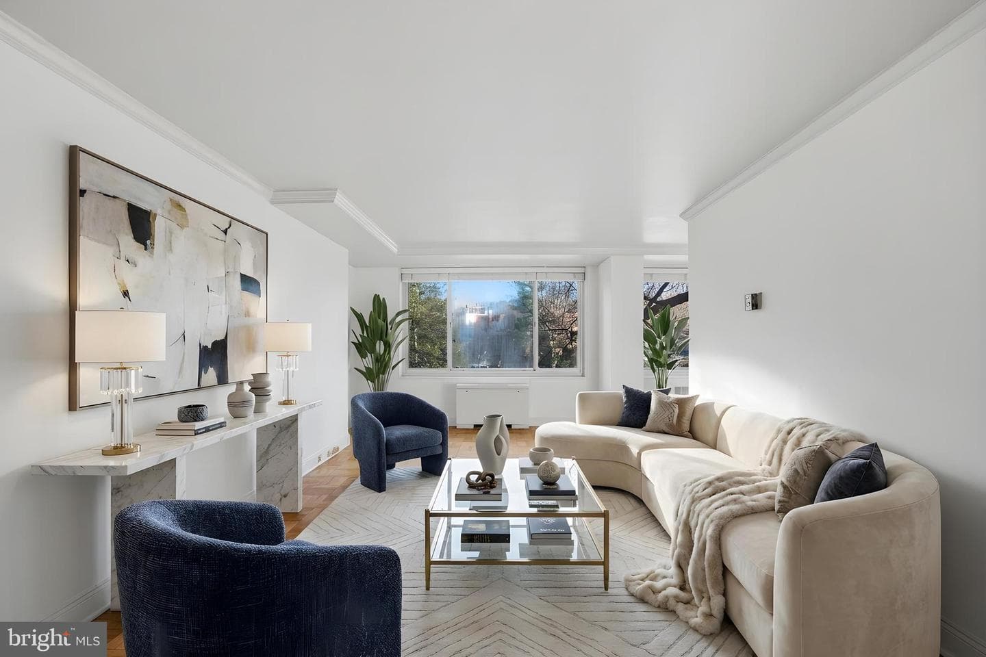 4000 Tunlaw Road NW #220 photo 11