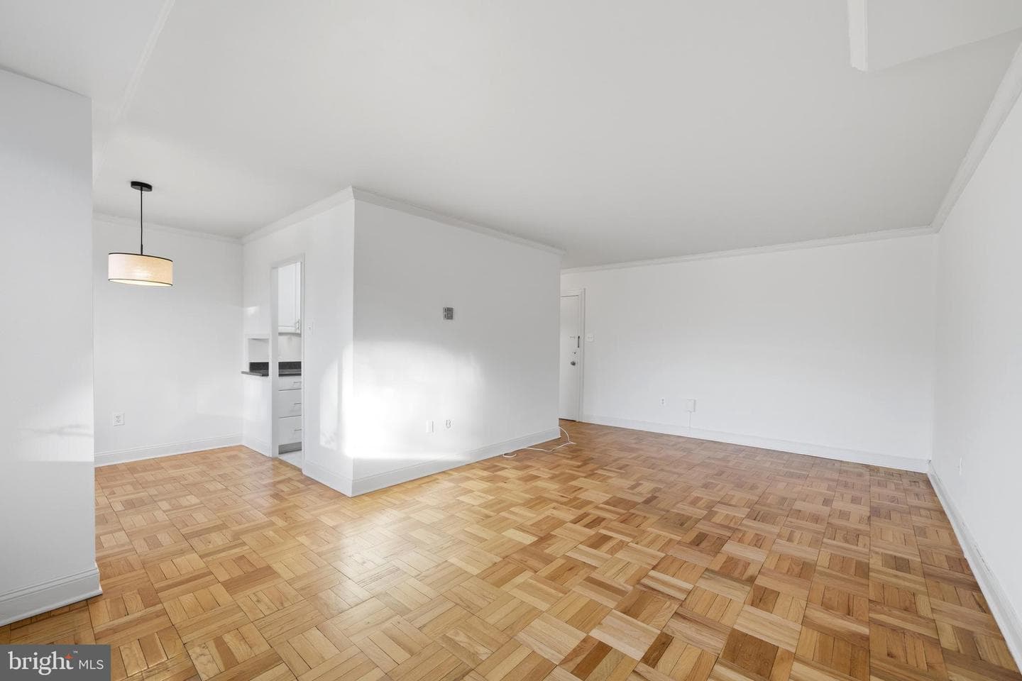 4000 Tunlaw Road NW #220 photo 14