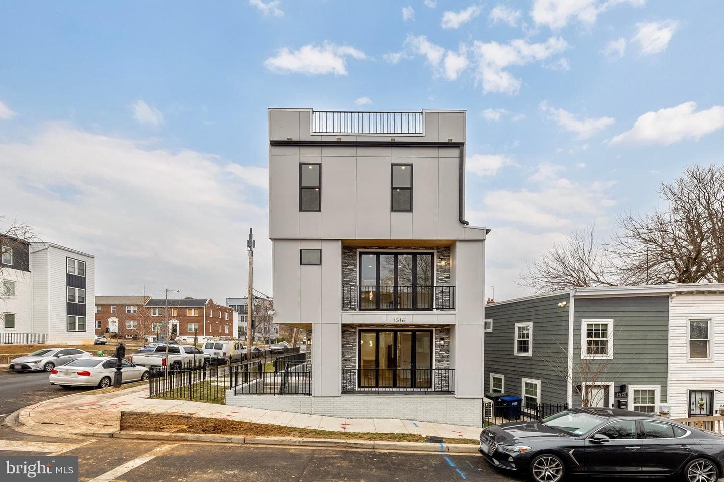 1516 Levis Street NE #2 photo 48