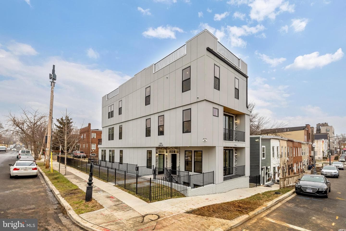 1516 Levis Street NE #2 photo 49