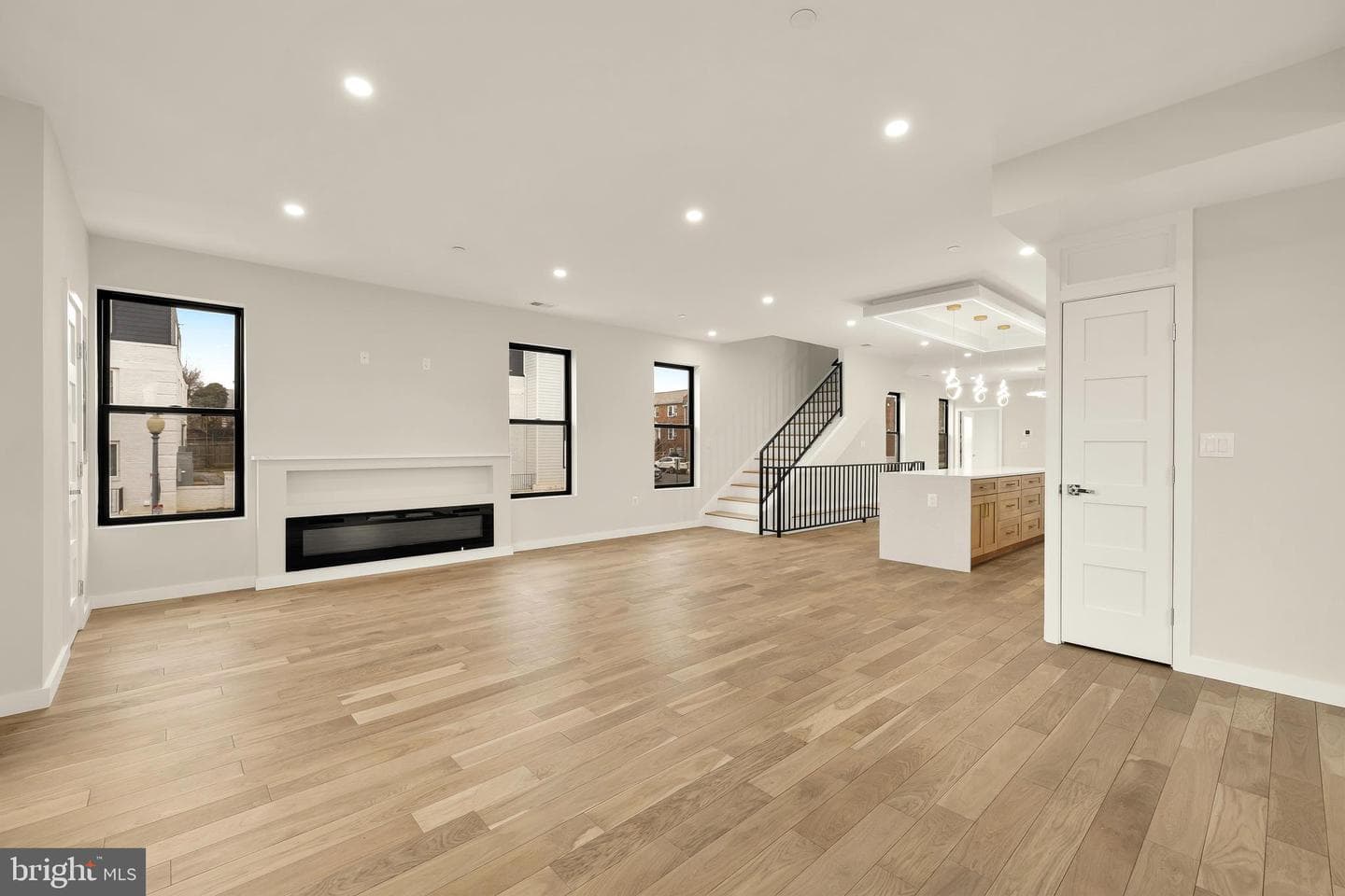1516 Levis Street NE #2 photo 5