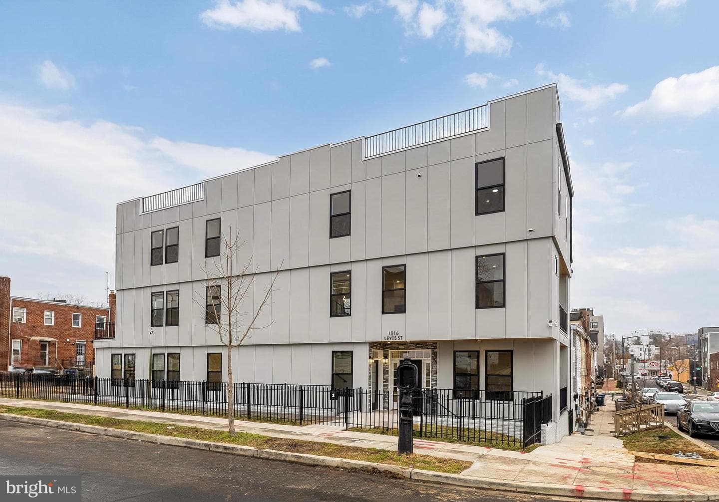 1516 Levis Street NE #2 photo 50