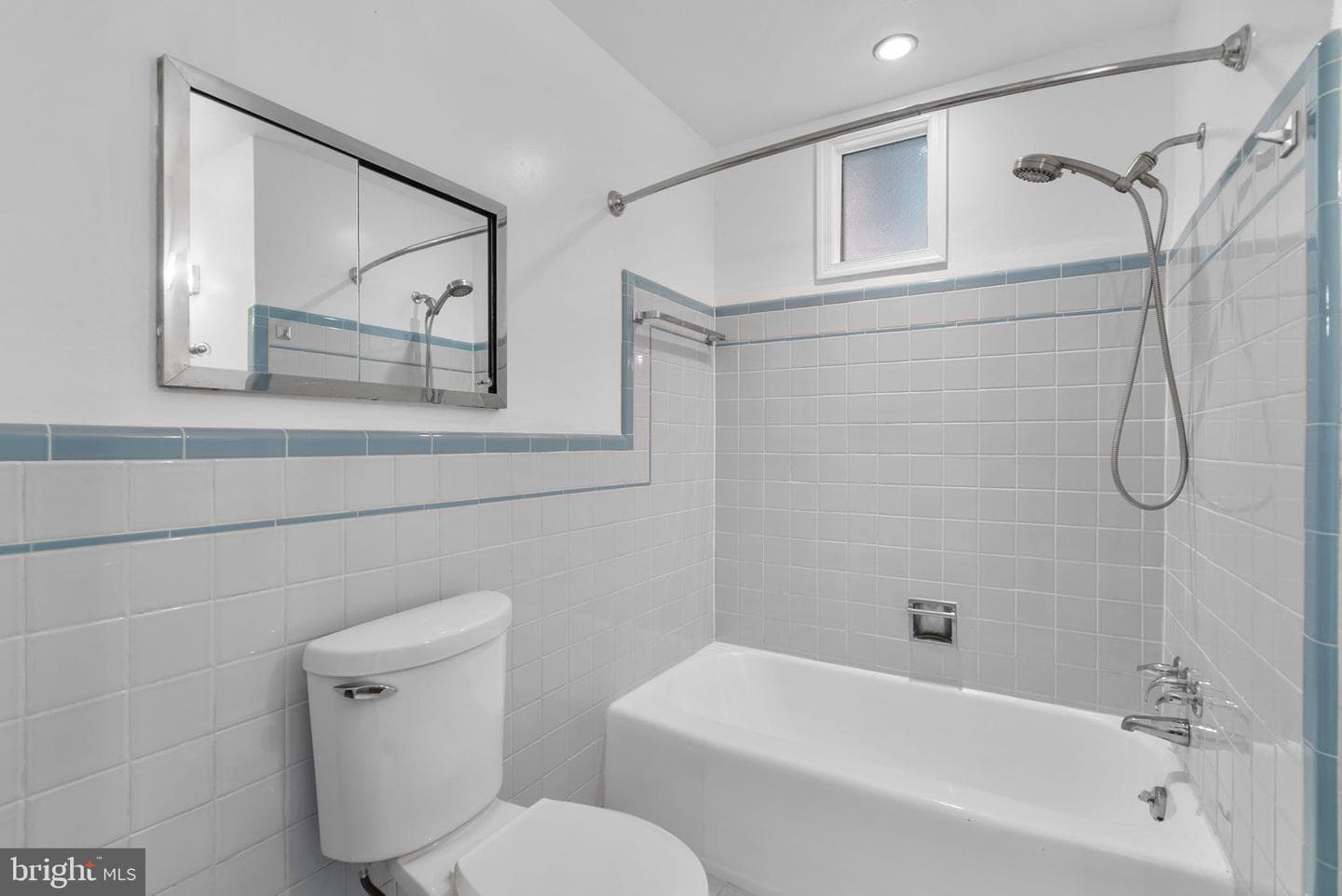 1749 Verbena Street NW photo 23