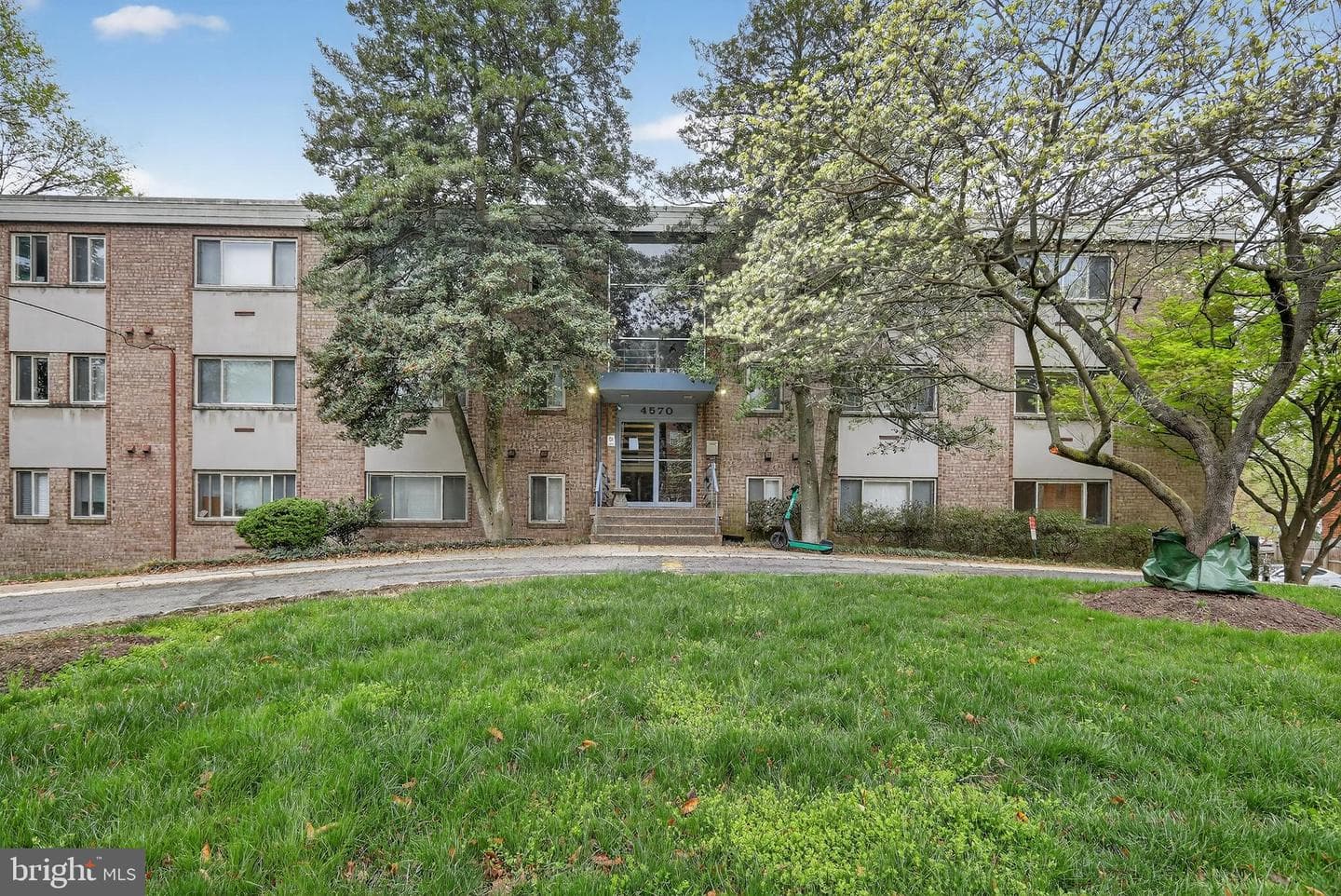 4570 Macarthur Boulevard NW #208, Washington
