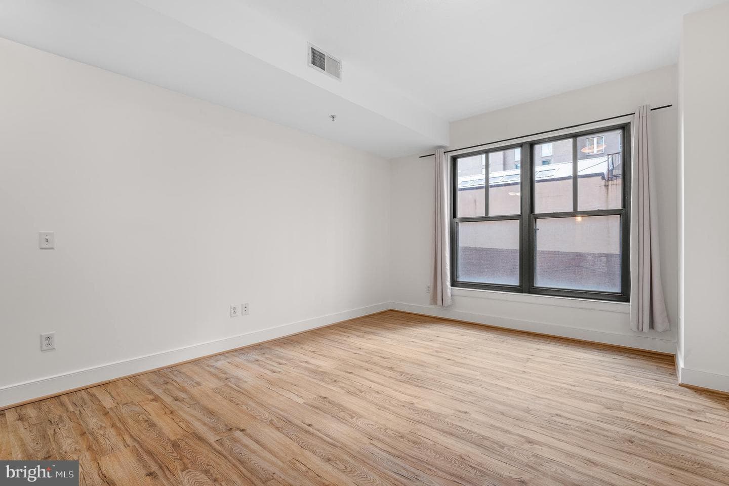 910 M Street NW #126 photo 21