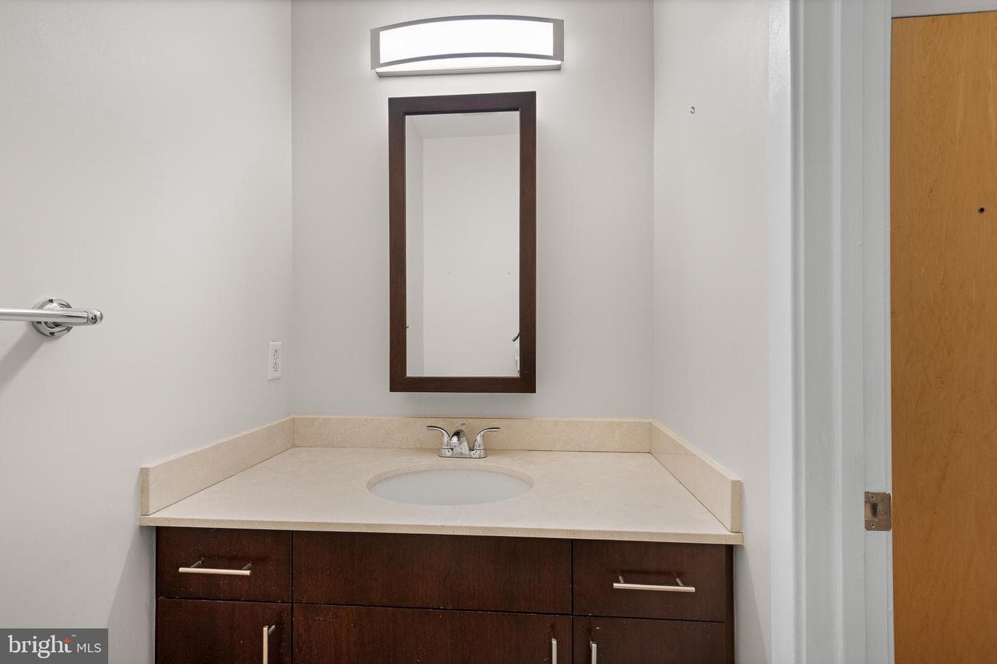 910 M Street NW #126 photo 33