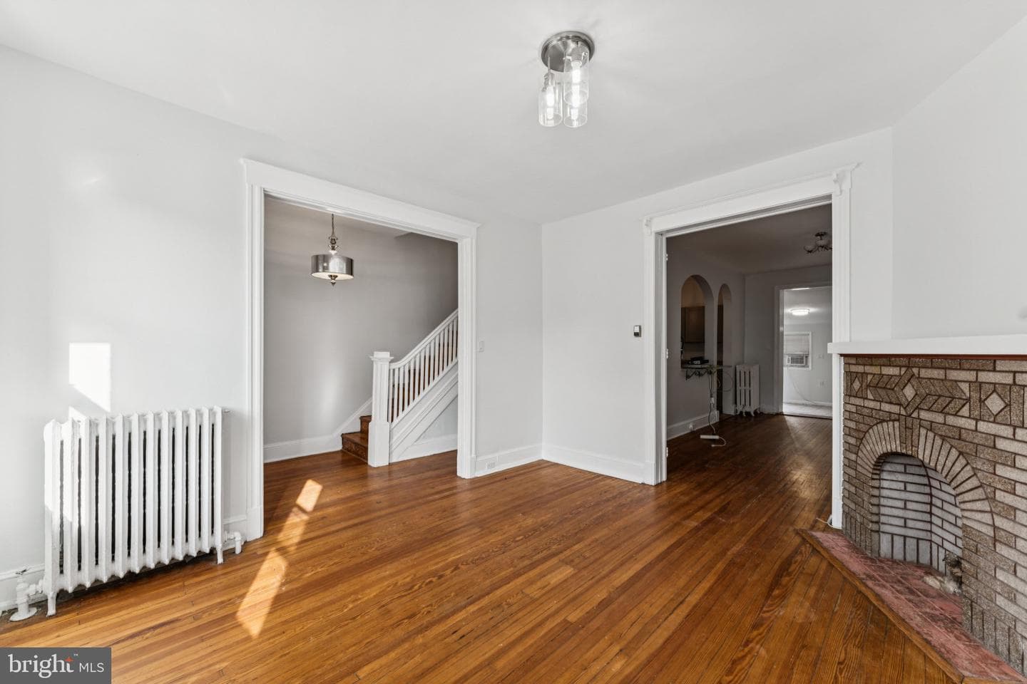 621 Kenyon Street NW photo 6
