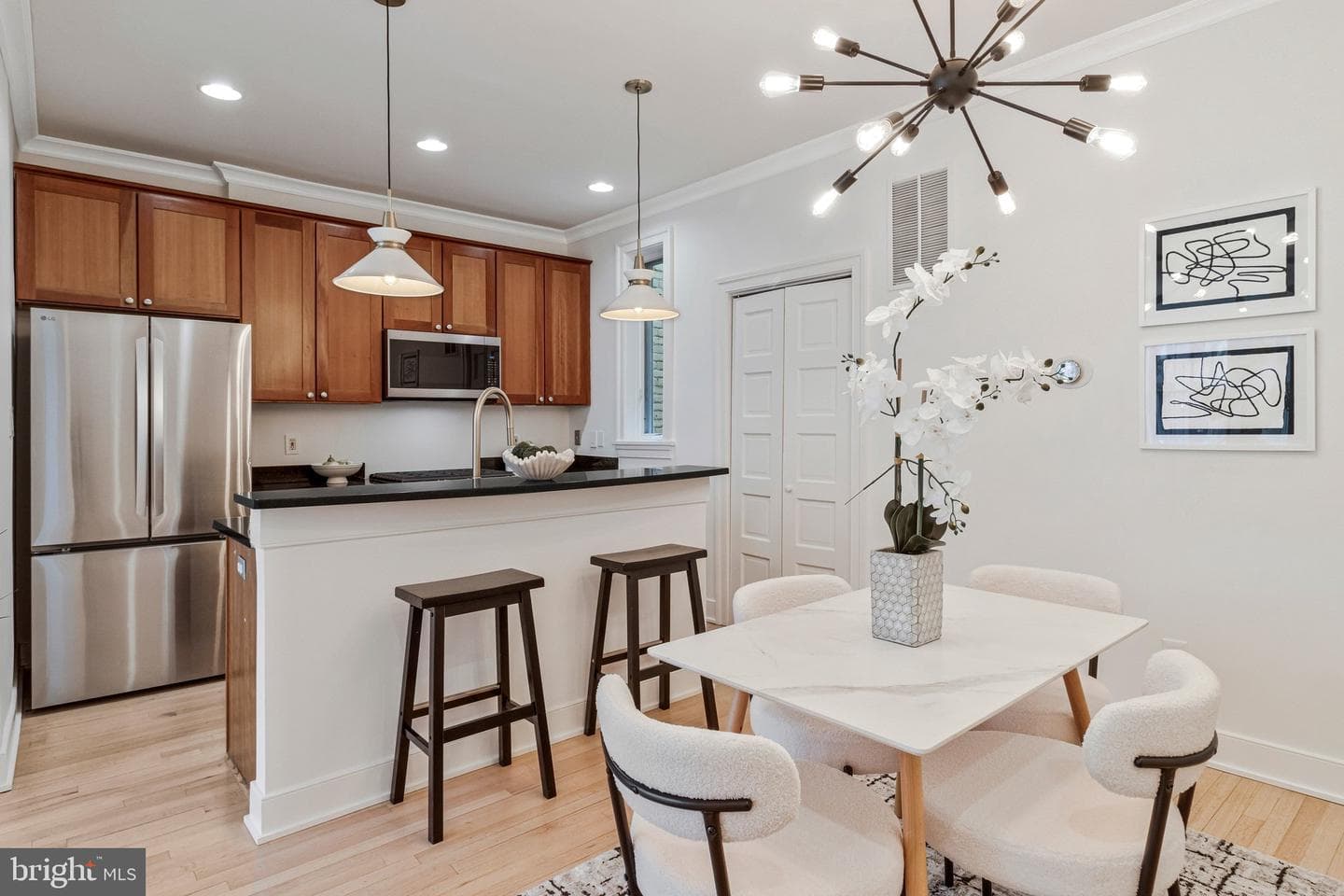 504 G Street NE #1 photo 12