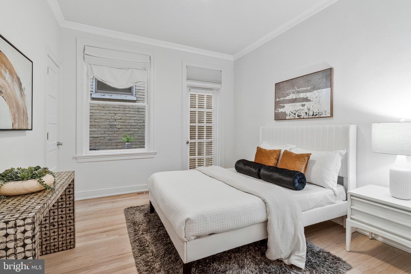 504 G Street NE #1 photo 26