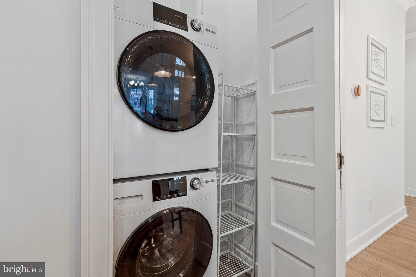 504 G Street NE #1 photo 31
