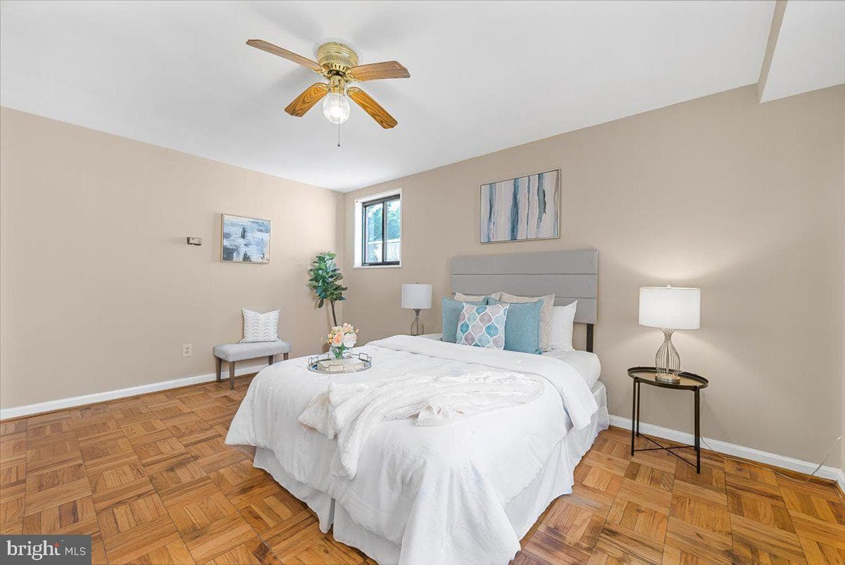 5112 Macarthur Boulevard NW #110 photo 12
