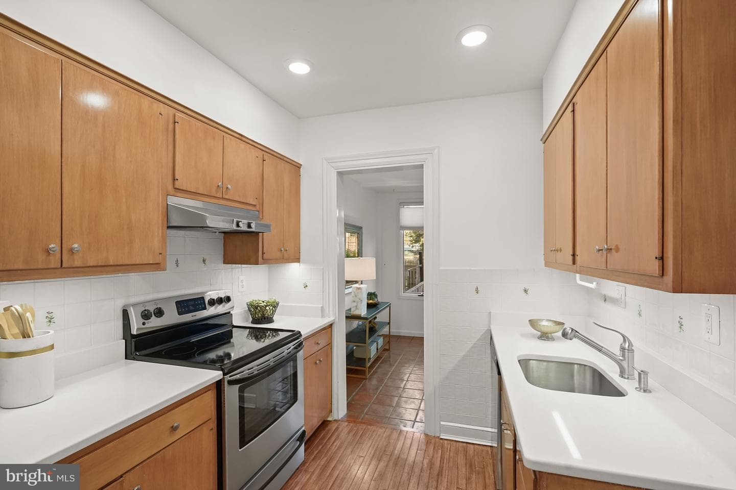 1807 37th Street NW photo 9