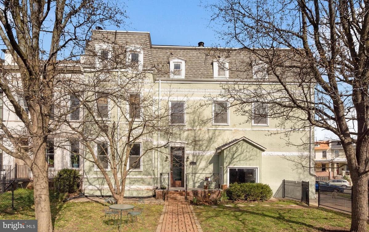 1434 Potomac Avenue SE #4