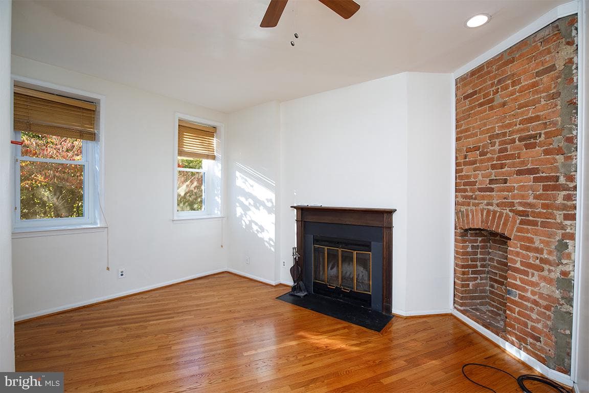 1434 Potomac Avenue SE #4 photo 6