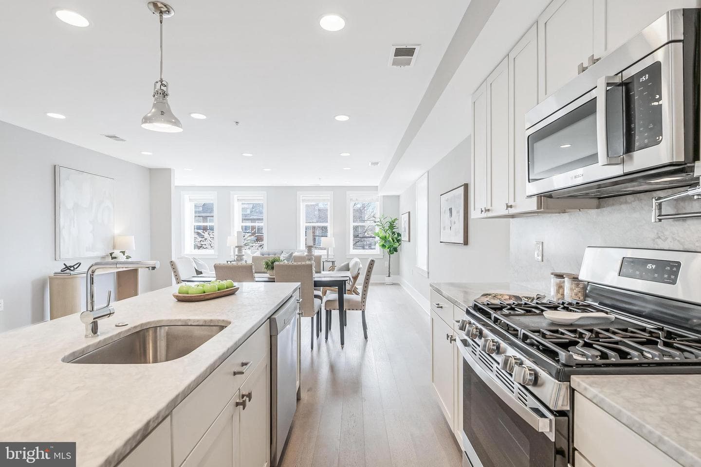 415 Varnum Street NW #2 photo 8
