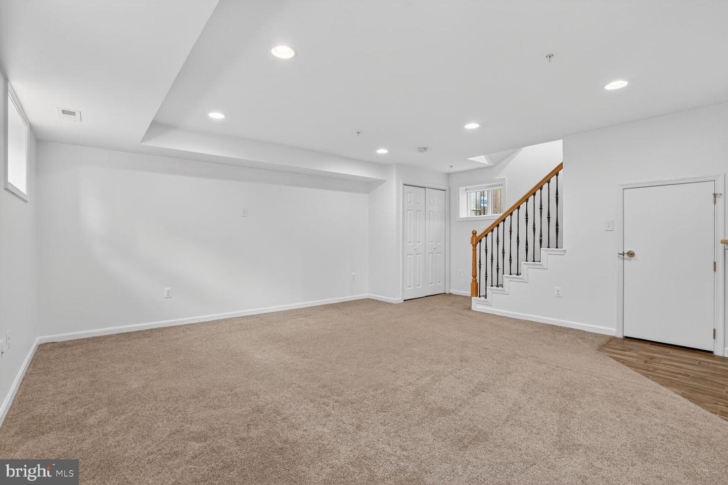 2247 Mount View Place SE photo 33