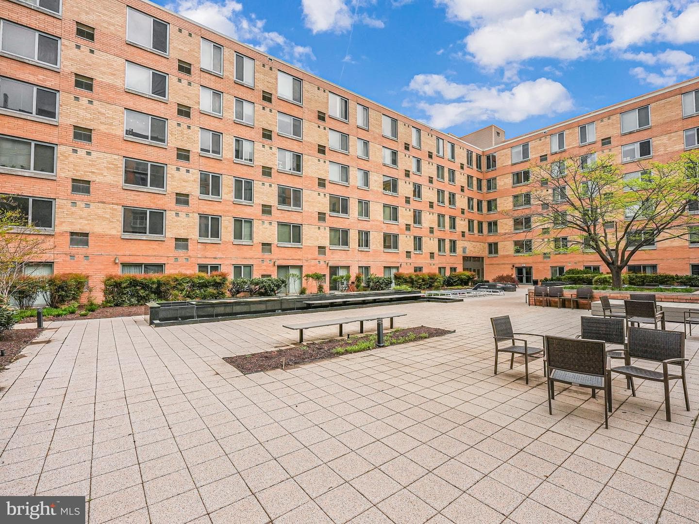 440 L Street NW #809 photo 41