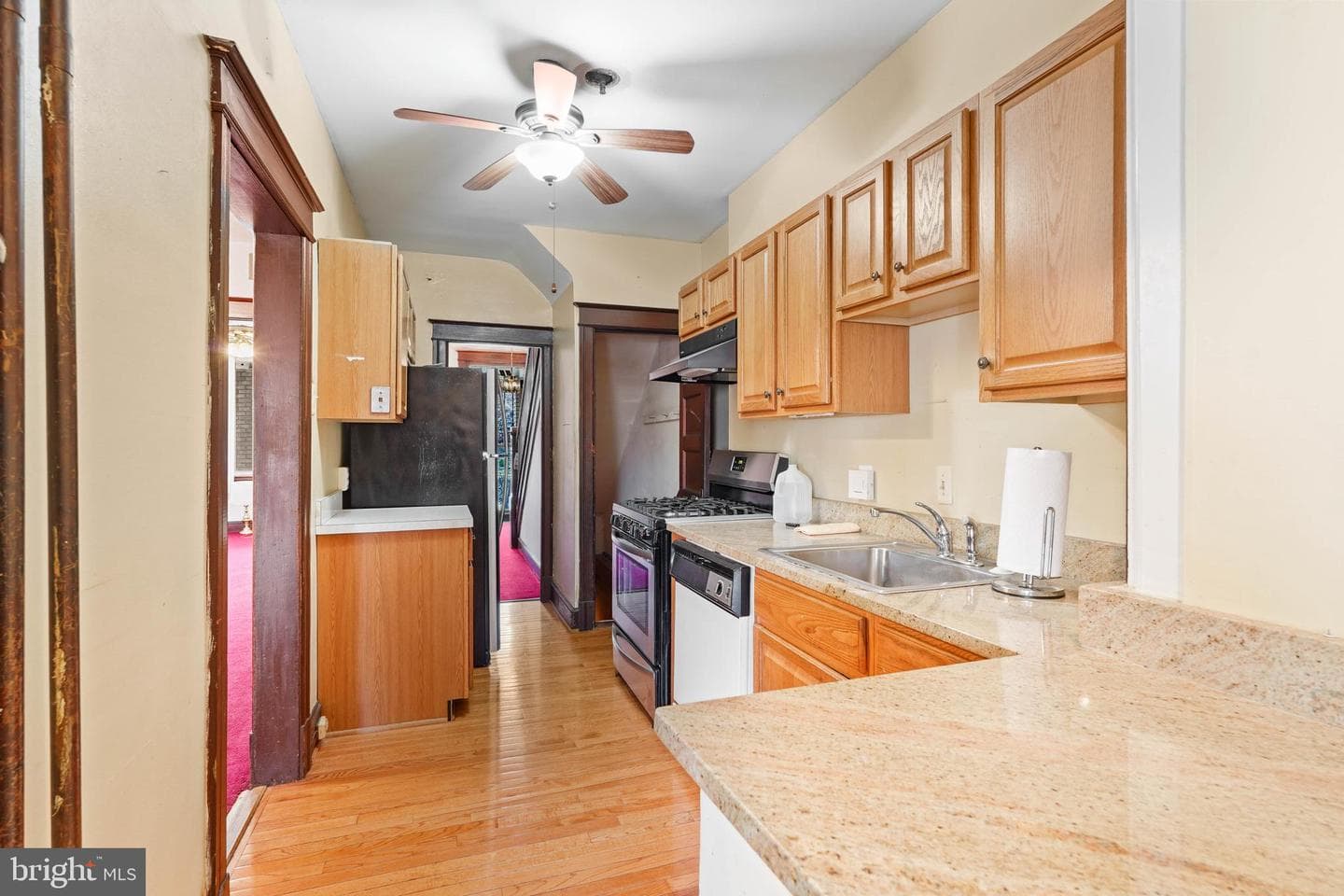 1734 A Street SE photo 5