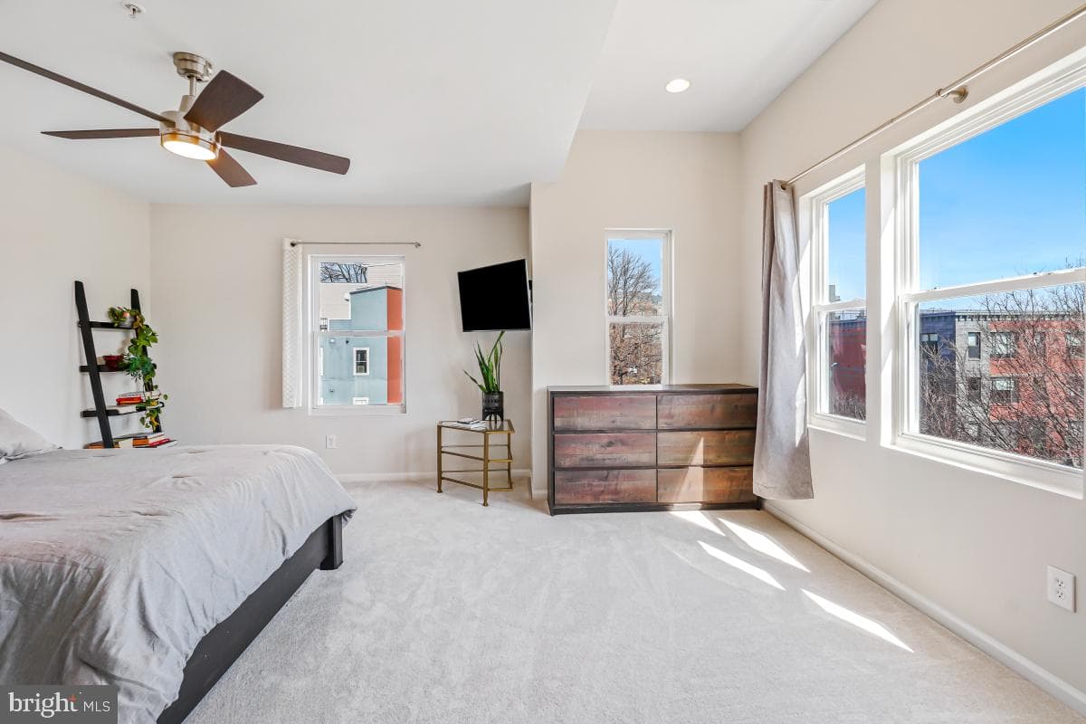 1377 K Street SE #2 photo 12
