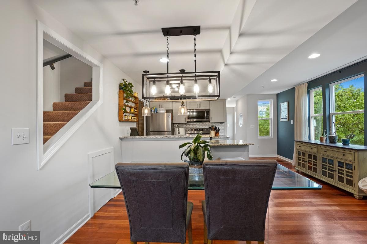 1377 K Street SE #2 photo 4