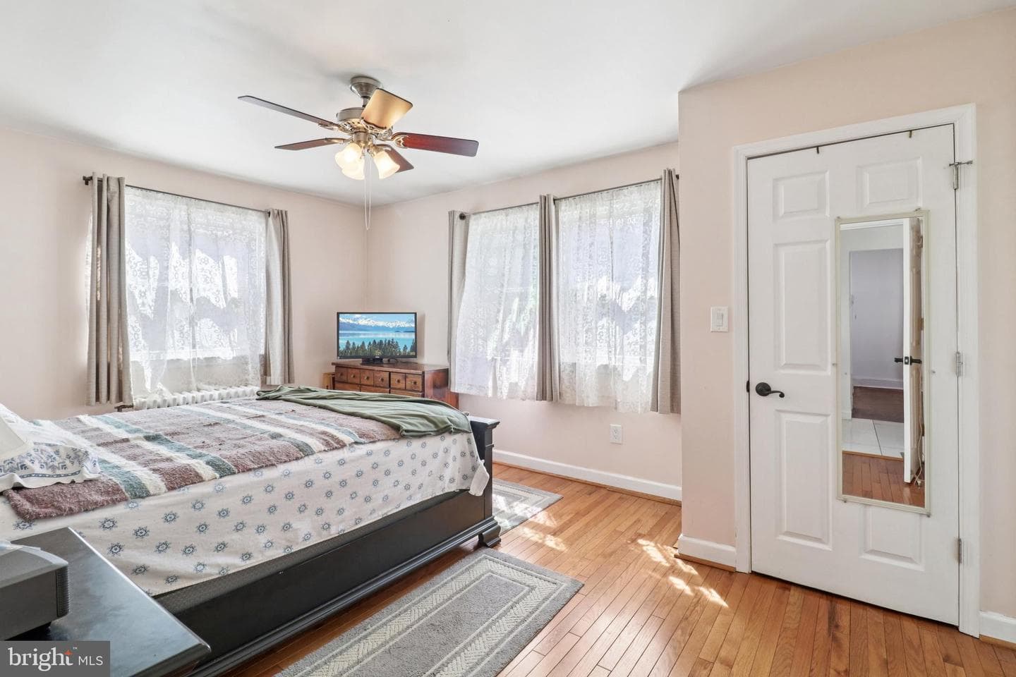 3149 Newton Street NE photo 23