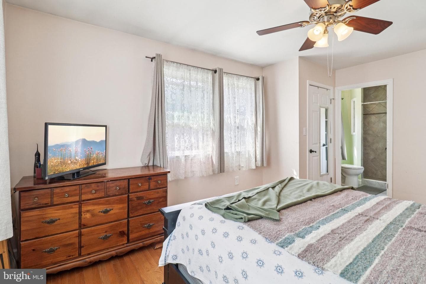 3149 Newton Street NE photo 24
