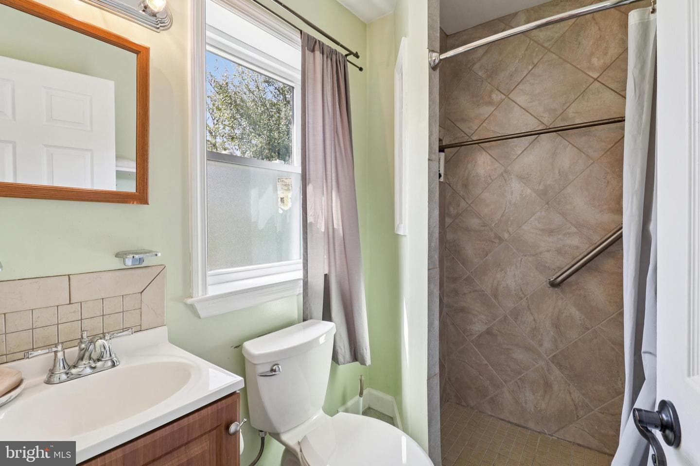 3149 Newton Street NE photo 27