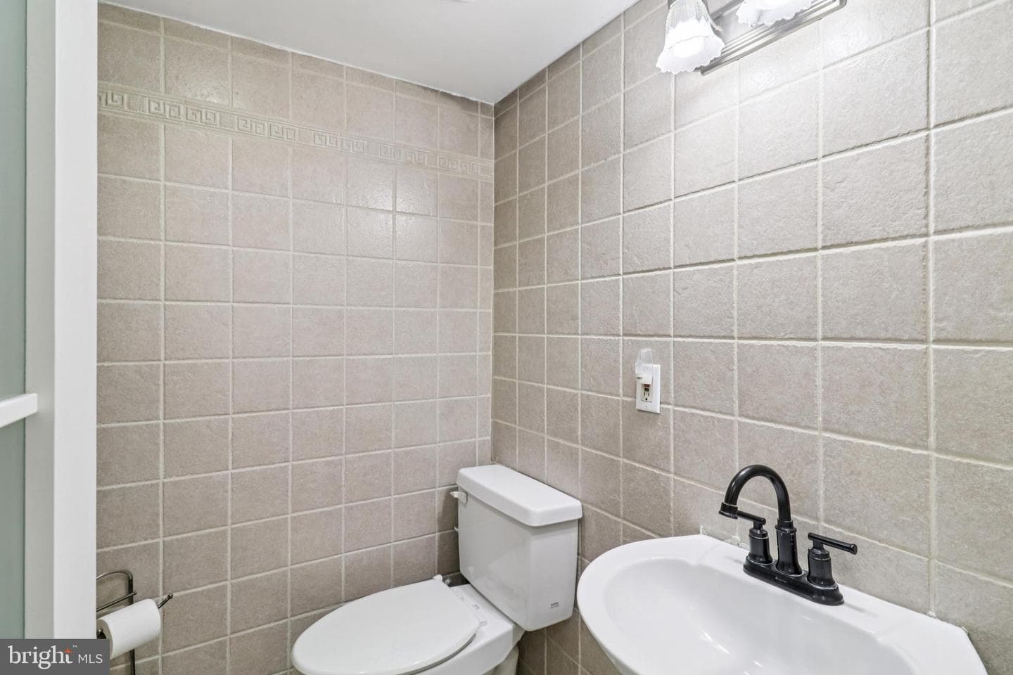 3149 Newton Street NE photo 53