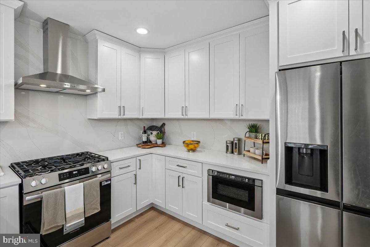 17 Longfellow Street NW photo 11