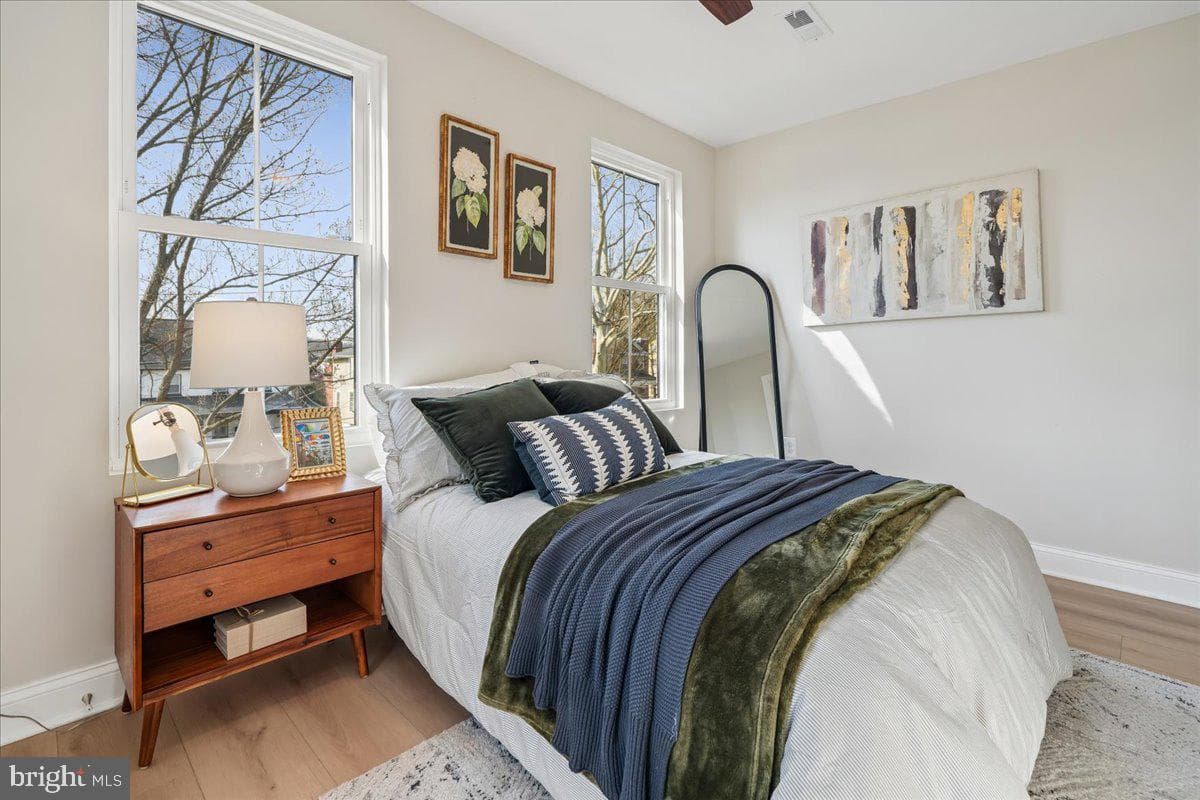 17 Longfellow Street NW photo 27