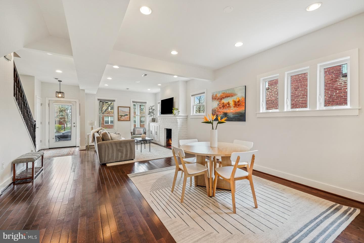 113 Webster Street NW photo 2