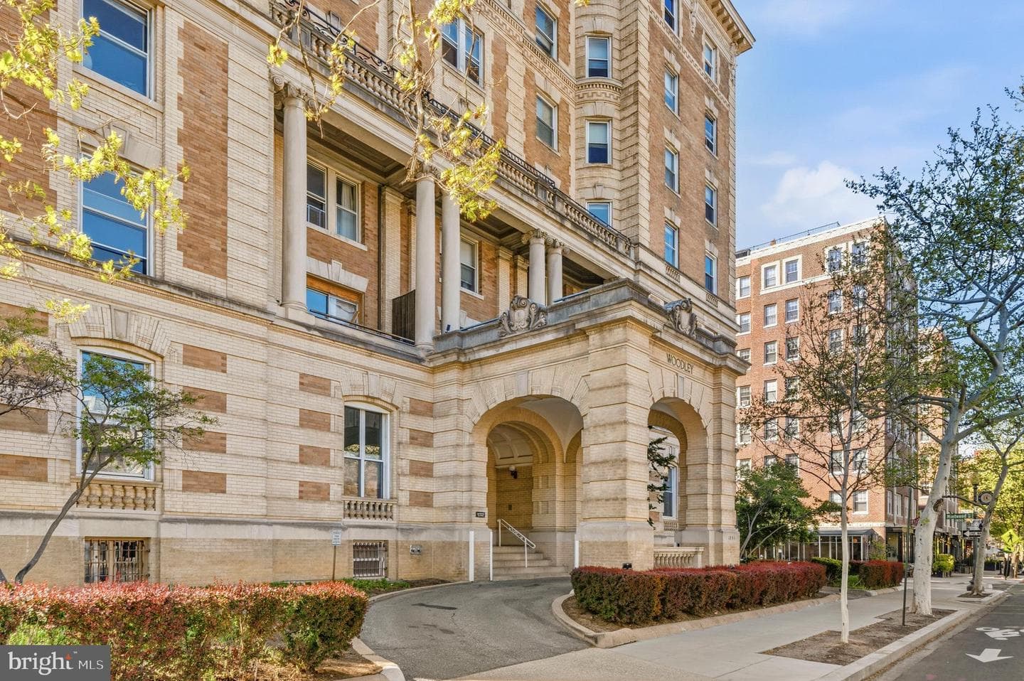 1851 Columbia Road NW #401 photo 1