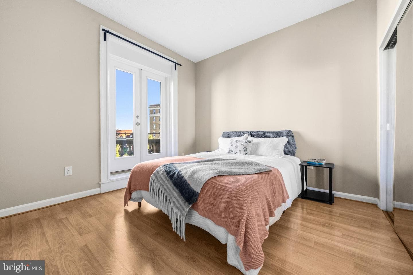 1851 Columbia Road NW #401 photo 15