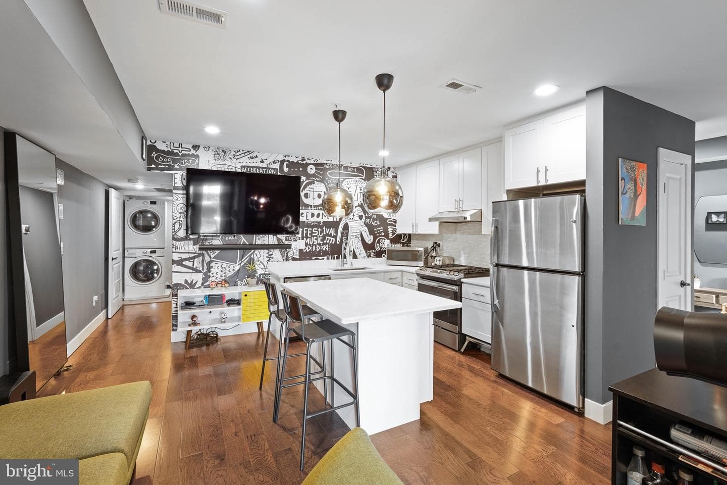 528 Kennedy Street NW #102 photo 2