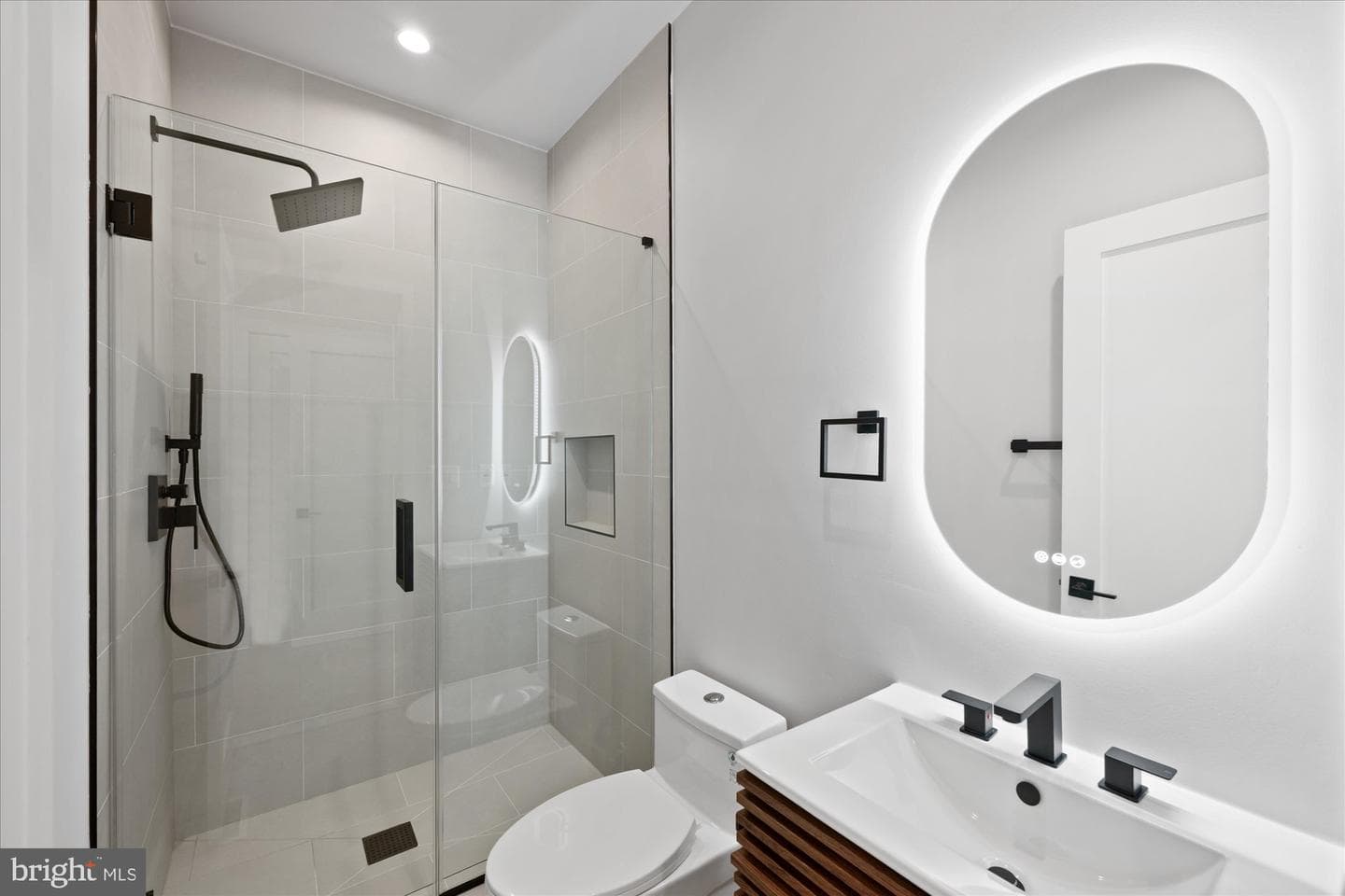 4441 Harrison Street NW photo 24