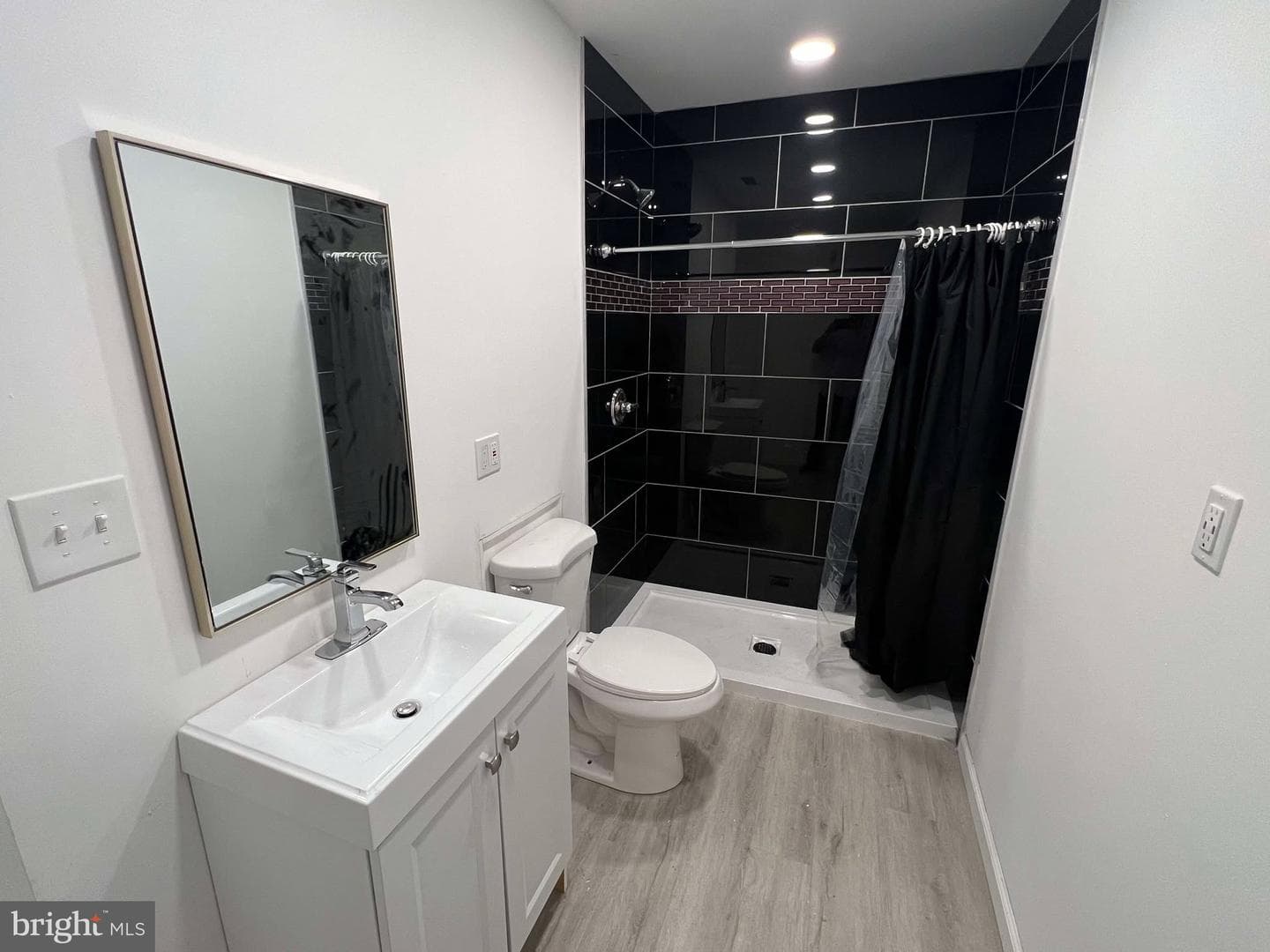 1278 Morse Street NE photo 21