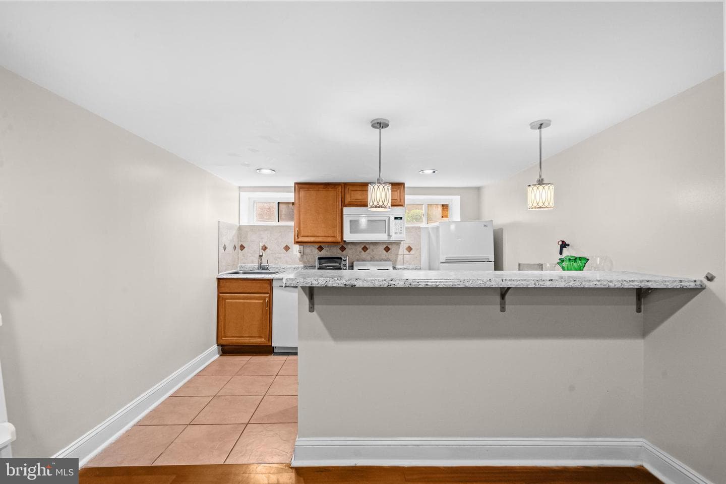504 Kenyon Street NW photo 24