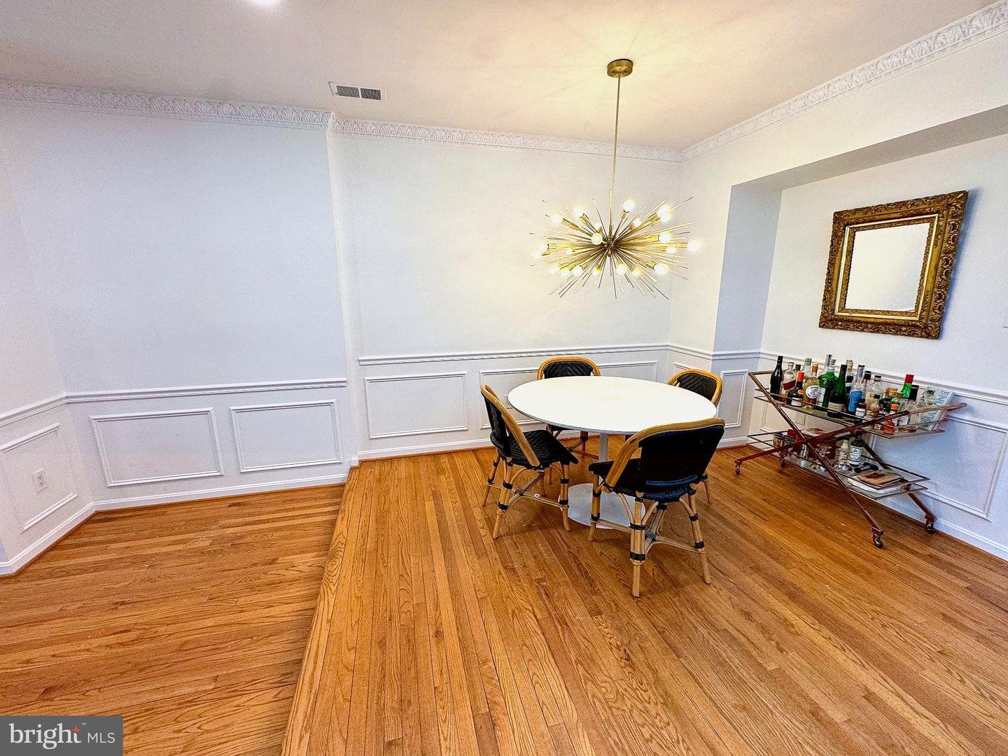1664 Euclid Street NW #b photo 8
