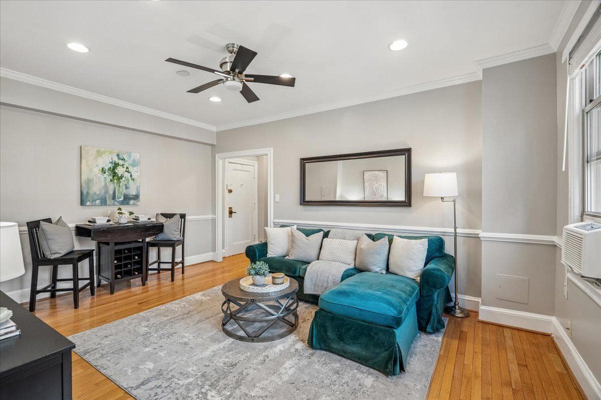 3010 Wisconsin Avenue NW #209 photo 12