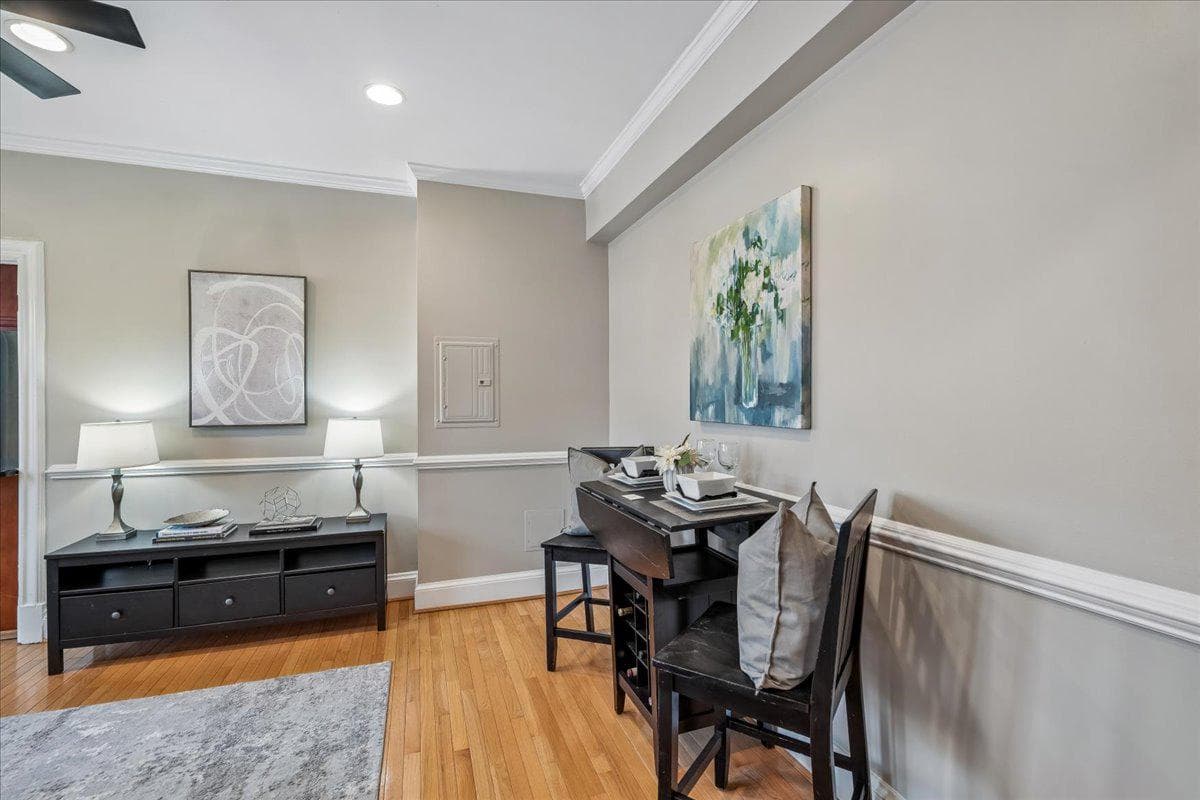 3010 Wisconsin Avenue NW #209 photo 8