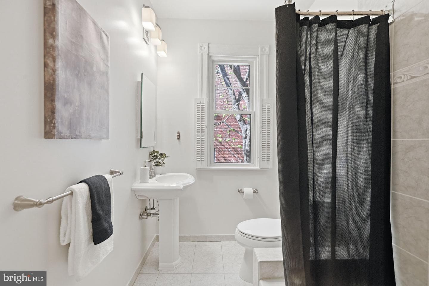 5112 Connecticut Avenue NW #303 photo 17