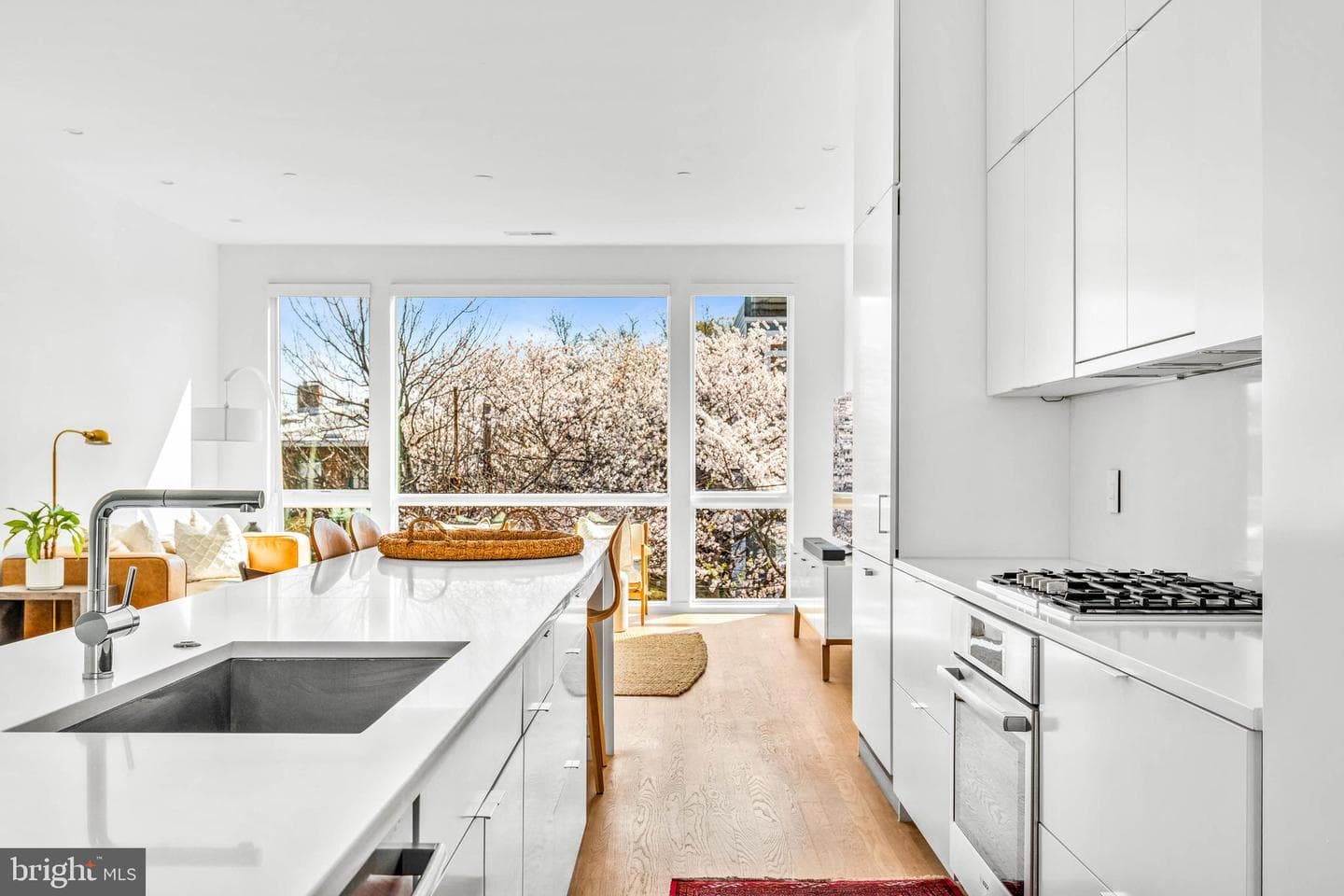 625 5th Street NE #2 photo 8