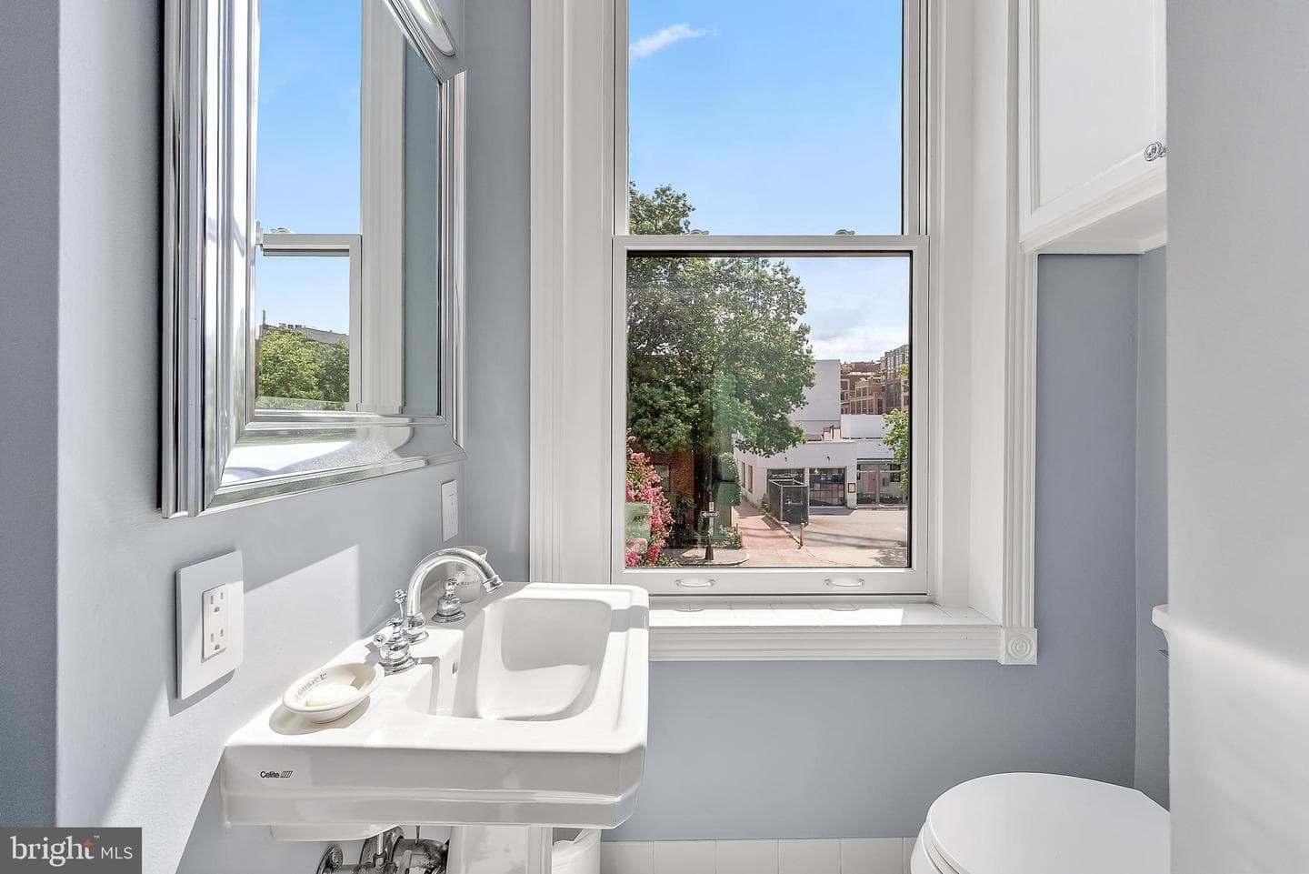 1534 15th Street NW photo 18